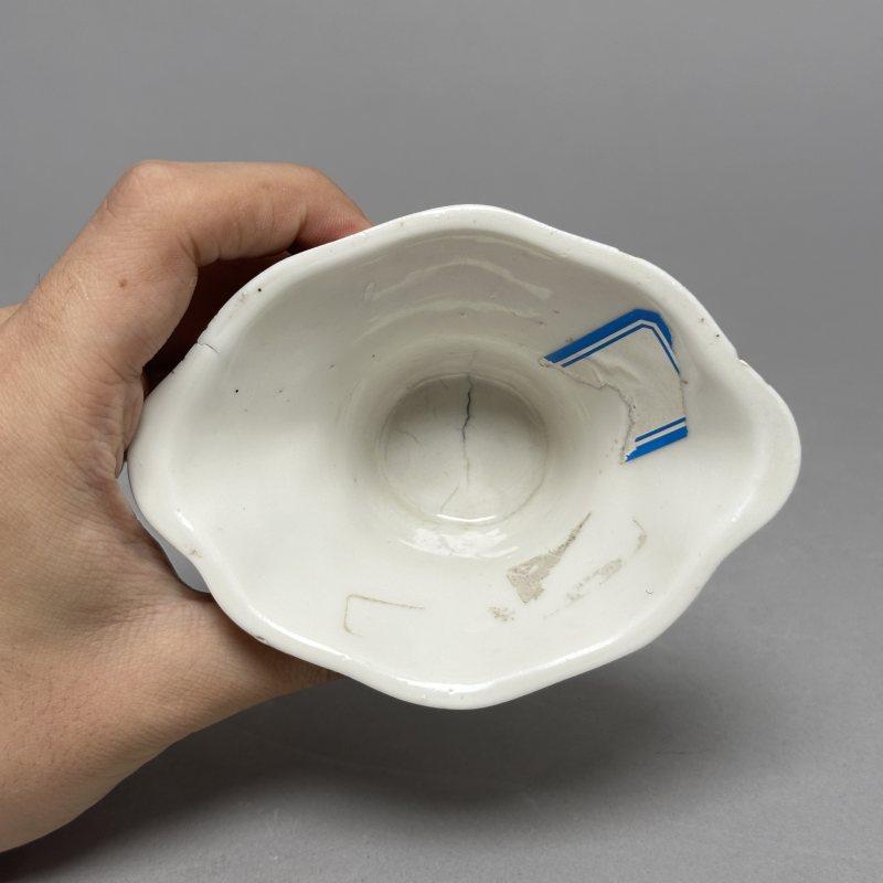 清康熙 五彩鹤鹿同春仿犀角杯 - 图4