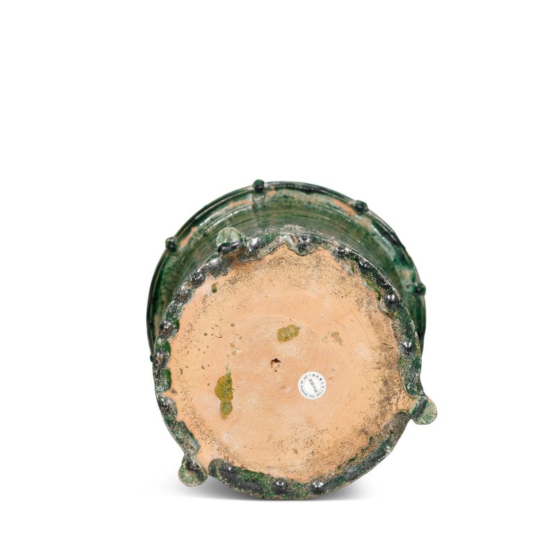 漢 綠釉穀倉 | A GREEN-GLAZED TRIPOD GRANARY JAR - 图3