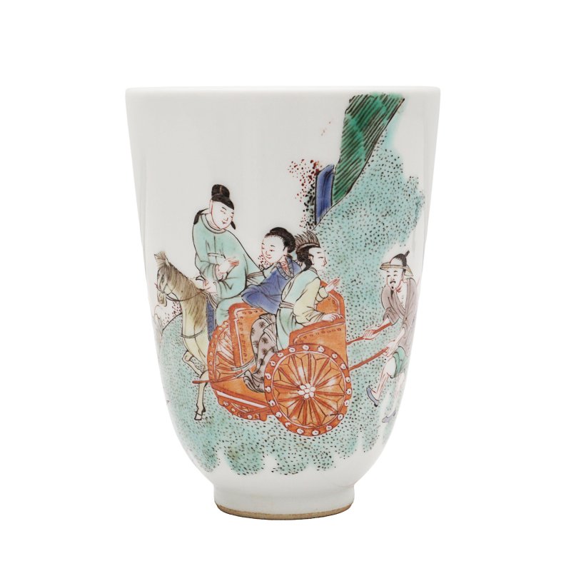 十九至二十世紀 五彩人物故事圖盃 | A Chinese famille-verte beaker, 19th-20th century