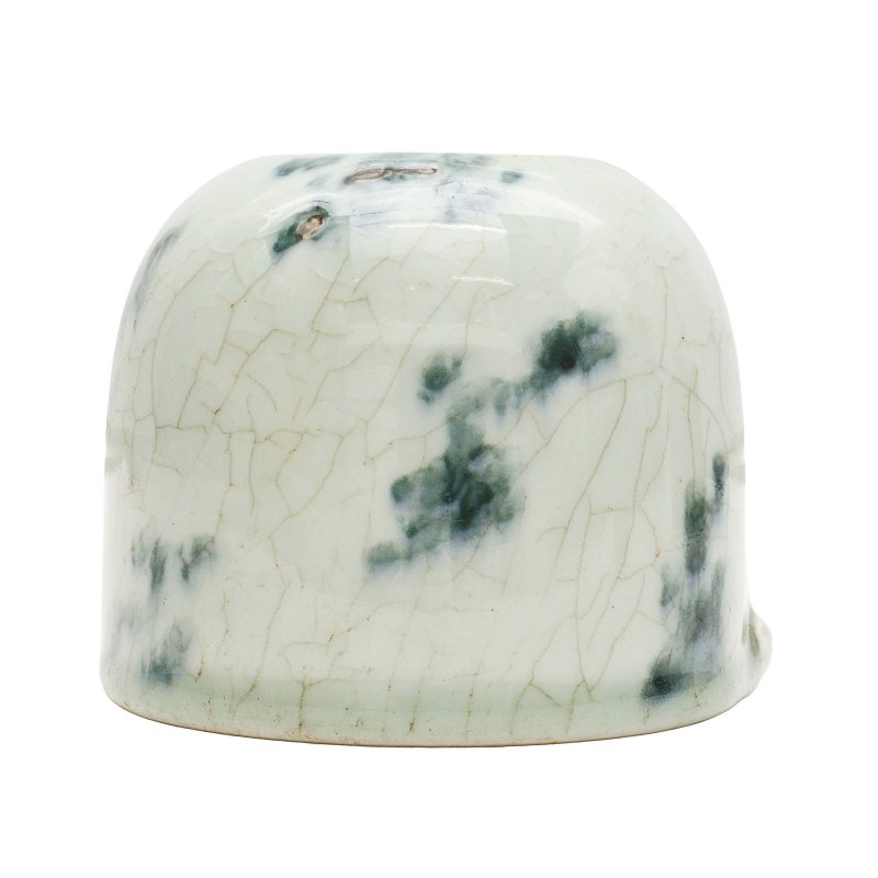 十九至二十世紀 哥窯水盂 | A Chinese crackle-glazed water pot, 19th-20th century - 图3