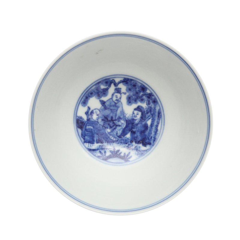 清同治 青花八仙過海圖盌 《大清同治年製》款 | A Chinese blue and white 'Eight Daoist Immortals' bowl, Qing dynasty, Tongzhi period - 图4