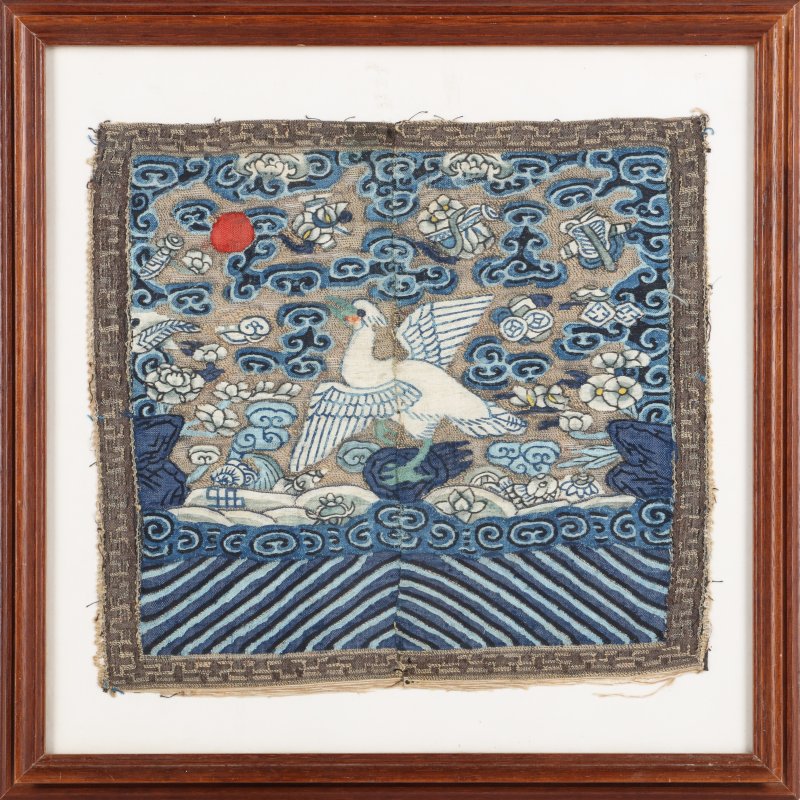 清十九世紀 刺繡文官錦雞圖補子一組三件 | Three Chinese civil official's embroidered 'pheasant' silk rank badges, buzi, Qing dynasty, 19th century - 图7