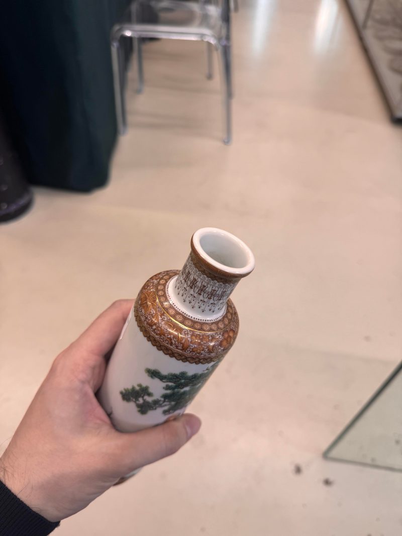 民國 粉彩松下雅聚圖筒式瓶 《懷仁堂製》款 | A fine Chinese famille-rose 'scholars' cylindrical vase, Republic period, Juren tang zhi mark - 图18