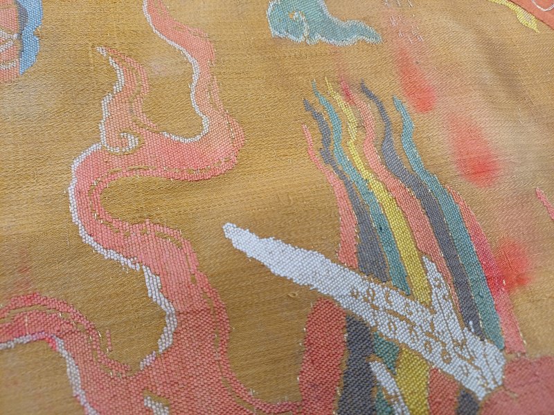 明萬曆 織錦雲龍紋軍儀大旗 | A Chinese silk brocade 'dragon' panel fragment, Ming dynasty, Wanli period - 图19