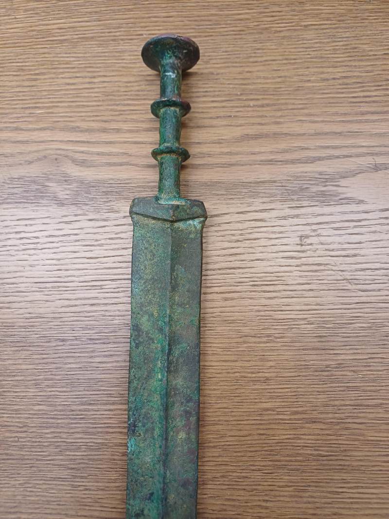東周戰國 青銅劍 | A Chinese archaic bronze sword, Warring States period - 图7
