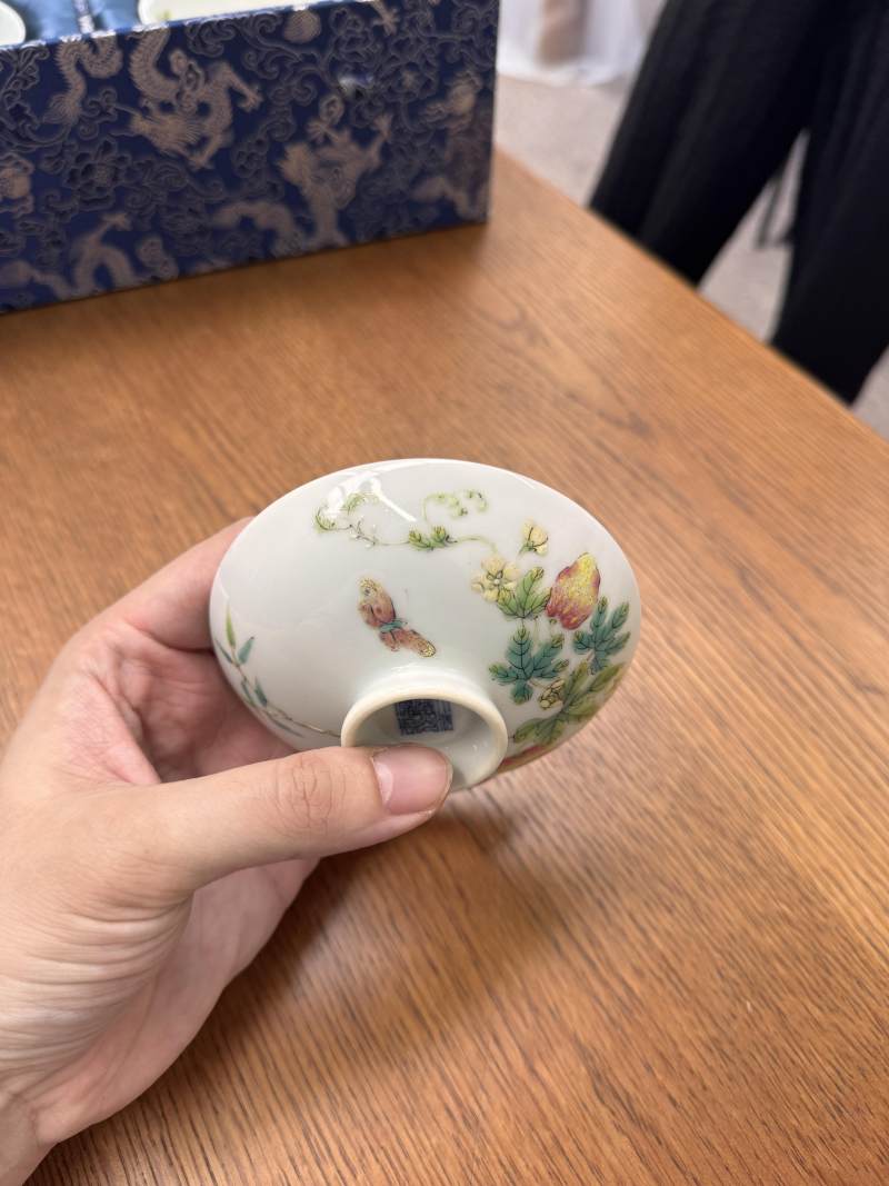 清道光 粉彩癩瓜紋蓋盌一對 《大清道光年製》款 | Santos Collection | A pair of fine Chinese famille-rose 'bitter melon' bowls and covers, Qing dynasty, Daoguang mark and period - 图26