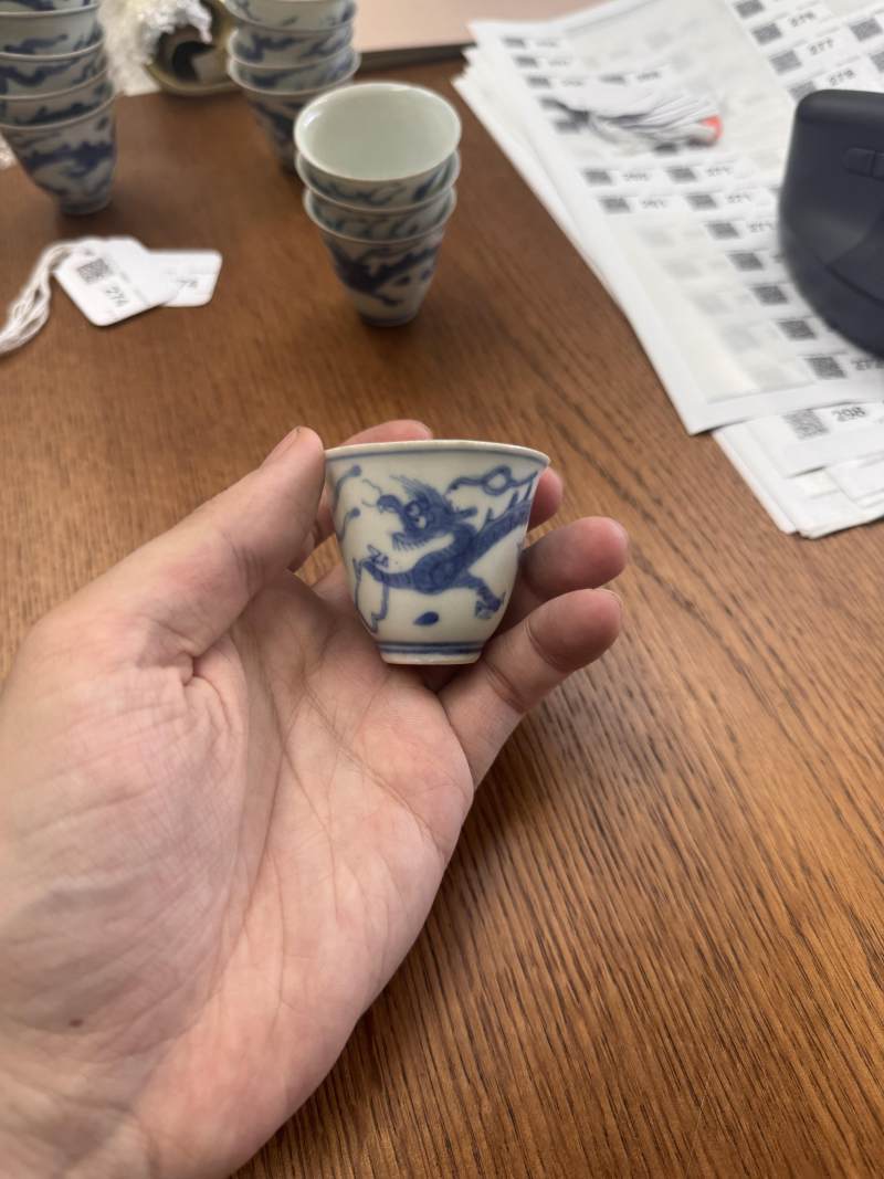 十七世紀 哈徹號沈船出水 青花龍紋酒盃一組四件 | A set of four Chinese blue and white wine cups from the Hatcher Cargo, 17th century - 图8