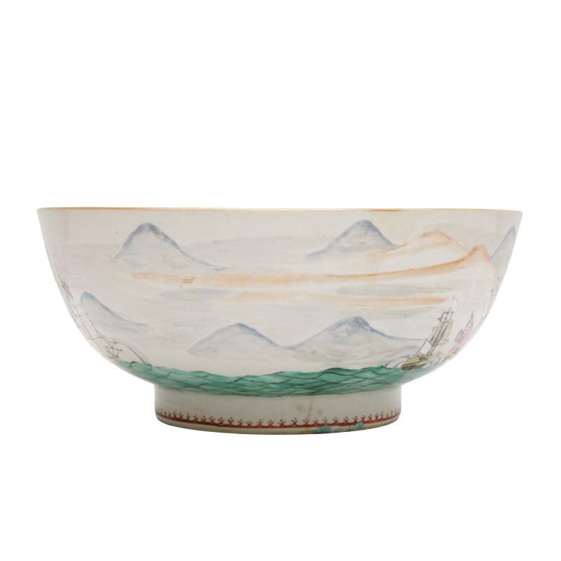 清乾隆 粉彩西洋帆船圖盌 | A Chinese famille-rose export 'shipping' bowl for the British market, Qing dynasty, Qianlong period - 图4