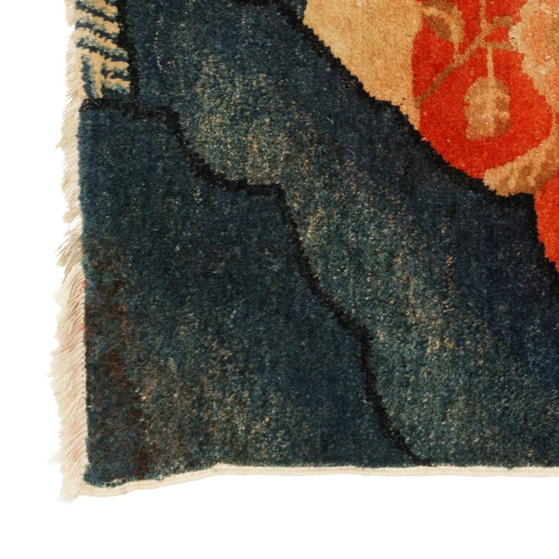 清十九世紀 寧夏紅地虎紋地毯 | A Chinese Ningxia red-ground 'tiger' rug, Qing dynasty, 19th century - 图2