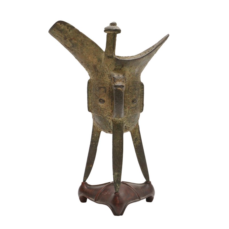 商 青銅爵 | An inscribed Chinese archaic bronze ritual wine vessel, jue, Shang dynasty - 图2
