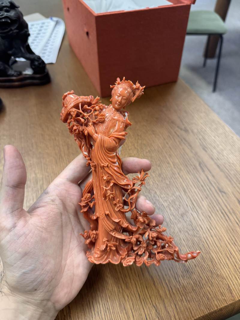 十九世紀 珊瑚雕麻姑獻壽像 | λ A fine Chinese carved coral figure of a Magu, 19th century - 图19