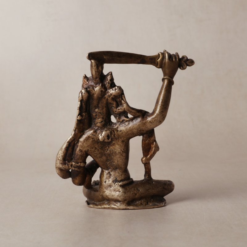 十一至十三世紀 西藏西部 銅鎏金文殊菩薩坐像 | A rare Western Himalayan bronze figure of Manjushri, 11th-13th century - 图3