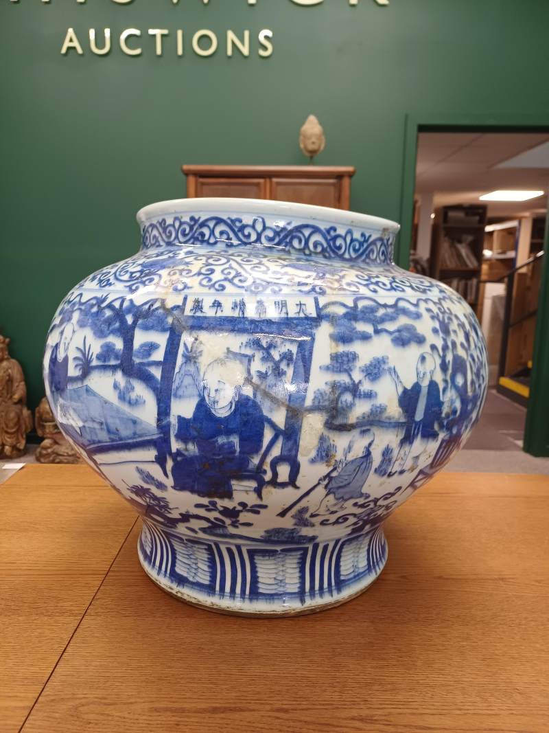清十八世紀 青花百子圖瓶 | A large Chinese blue and white 'boys' vase, Qing dynasty, 18th century - 图21