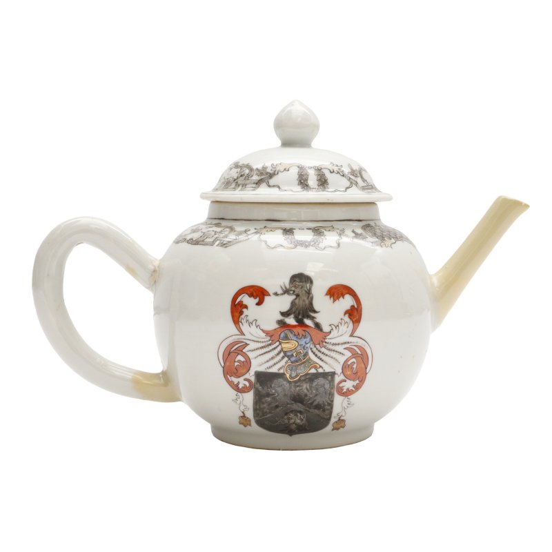 清乾隆 外銷紋章瓷一組五件 | A group of Chinese export armorial ceramics, Qing dynasty, Qianlong period - 图7