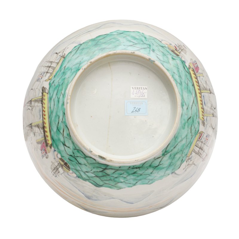 清乾隆 粉彩西洋帆船圖盌 | A Chinese famille-rose export 'shipping' bowl for the British market, Qing dynasty, Qianlong period - 图6