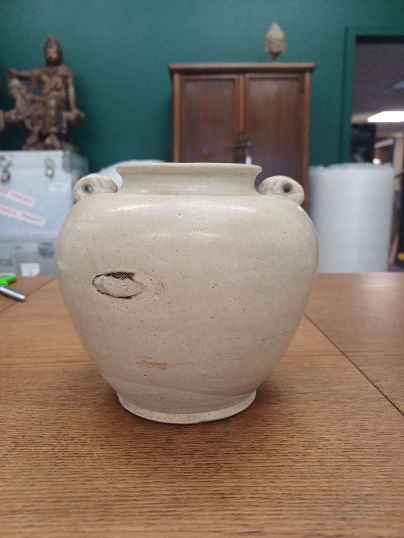 唐 白釉雙繋罐 | A Chinese white-glazed jar, Tang dynasty - 图6