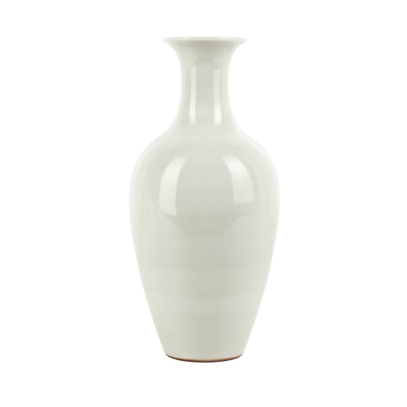 十九/二十世紀 青釉瓶 《大清乾隆年製》款 | A Chinese celadon glazed vase, 19th/20th century - 图2
