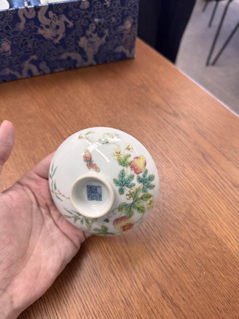 清道光 粉彩癩瓜紋蓋盌一對 《大清道光年製》款 | Santos Collection | A pair of fine Chinese famille-rose 'bitter melon' bowls and covers, Qing dynasty, Daoguang mark and period - 图27