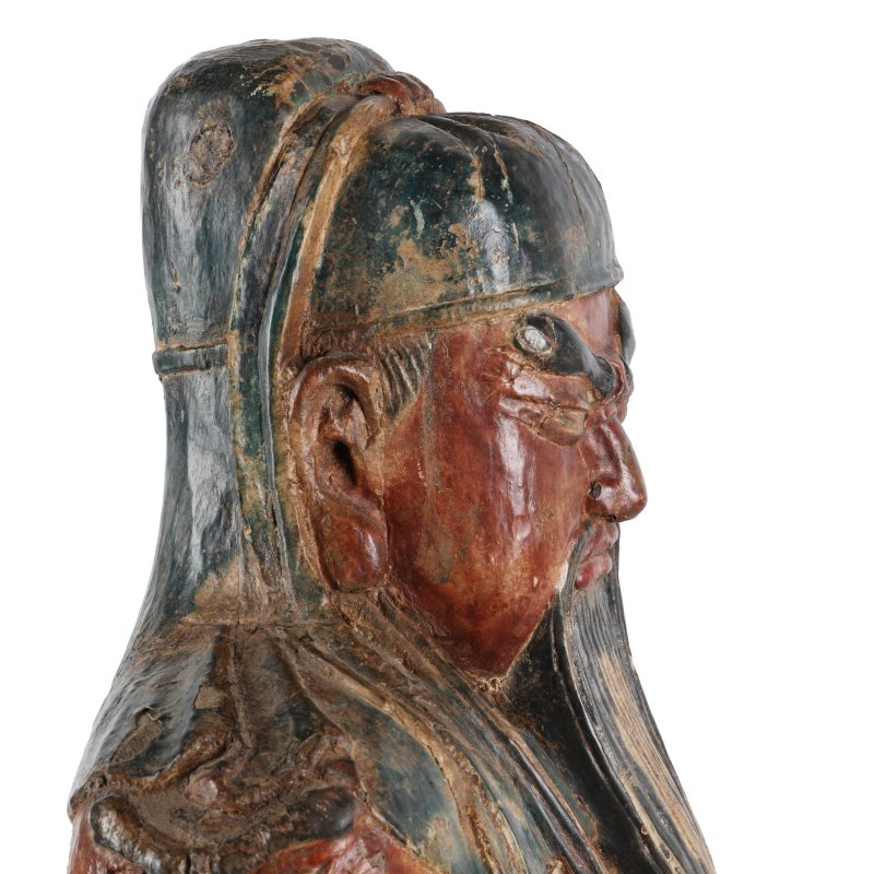 明至清 木雕加彩關帝坐像 | A large Chinese polychrome wood figure of Guan Yu, Ming-Qing dynasty - 图6