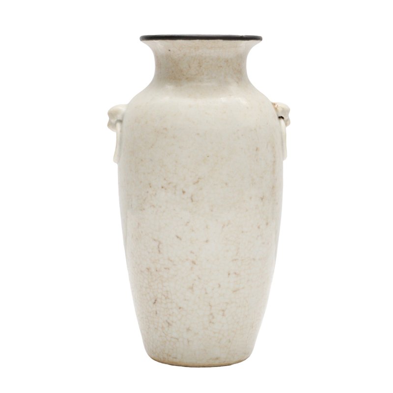 清十九世紀 青花哥釉博古圖瓶 《雍正年製》款 | A Chinese blue and white crackle-glazed vase, Qing dynasty, 19th century - 图3