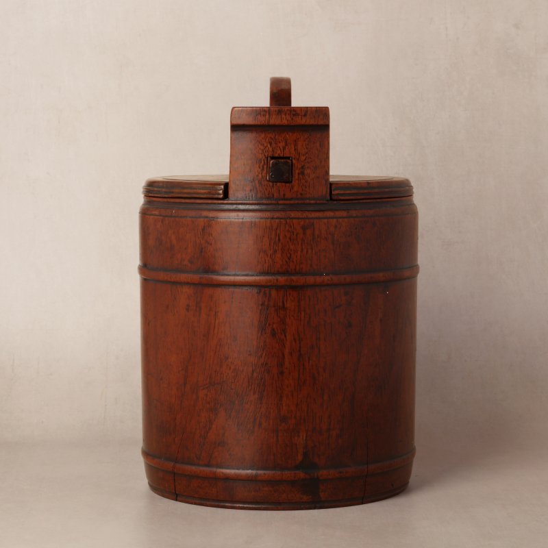 明末至清十七/十八世紀 黃花梨茶壺箱 | A rare Chinese huanghuali teapot container, late Ming - Qing dynasty, 17th/18th century - 图12