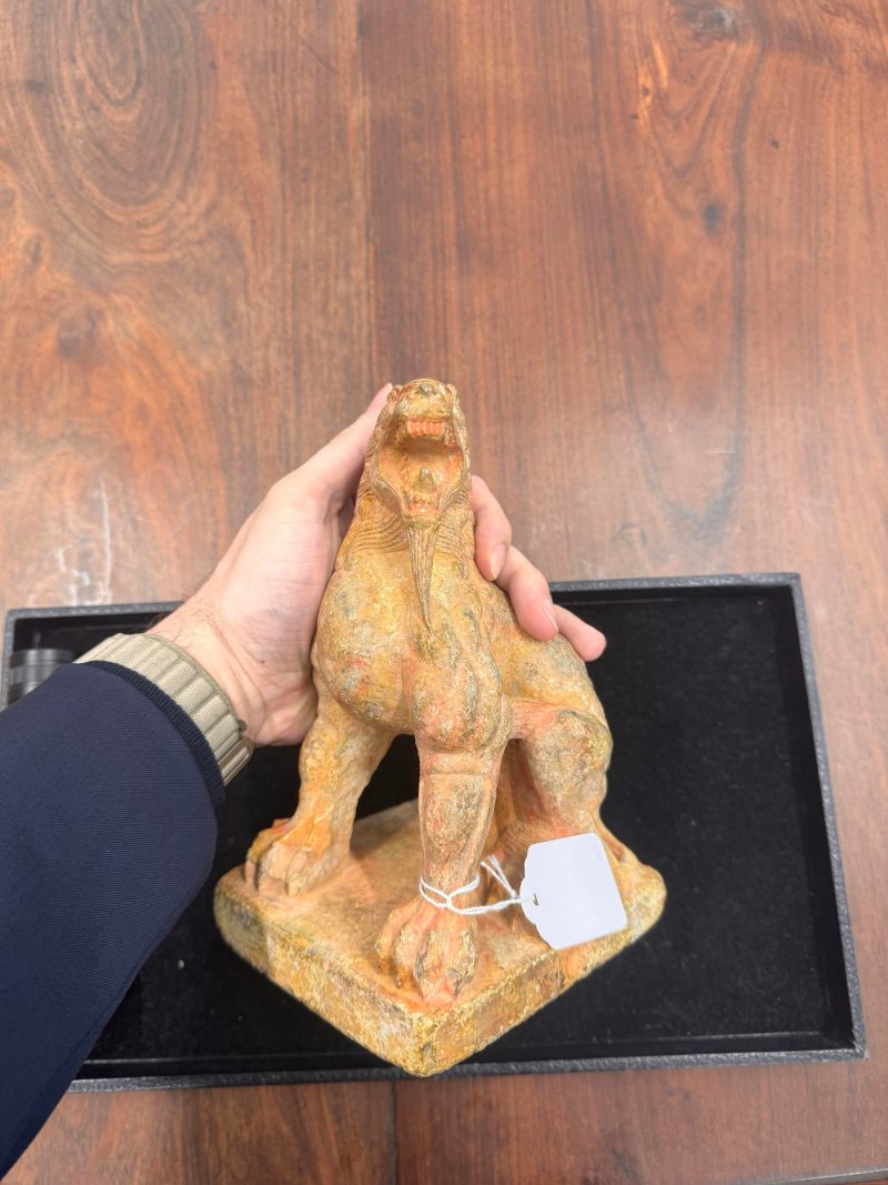或為唐 大理石雕瑞獅像 | A Chinese marble carving of a lion, possibly Tang dynasty - 图13