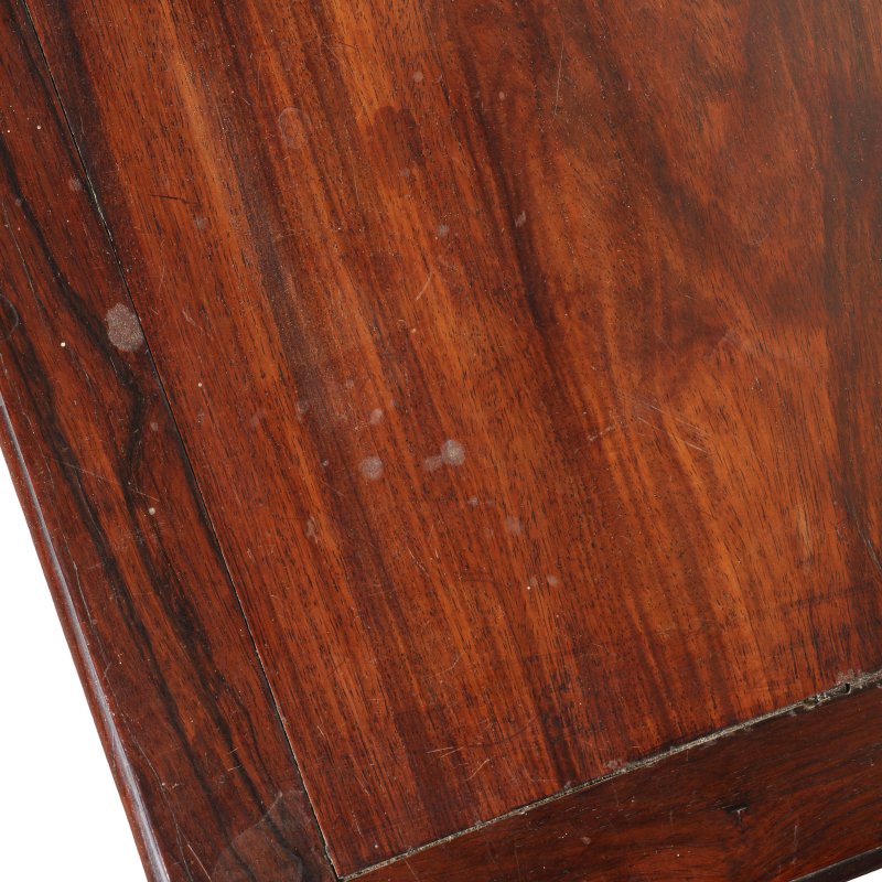 清十九世紀 紅木矮幾一對 | A pair of Chinese hardwood hongmu low tables, Qing dynasty, 19th century - 图3