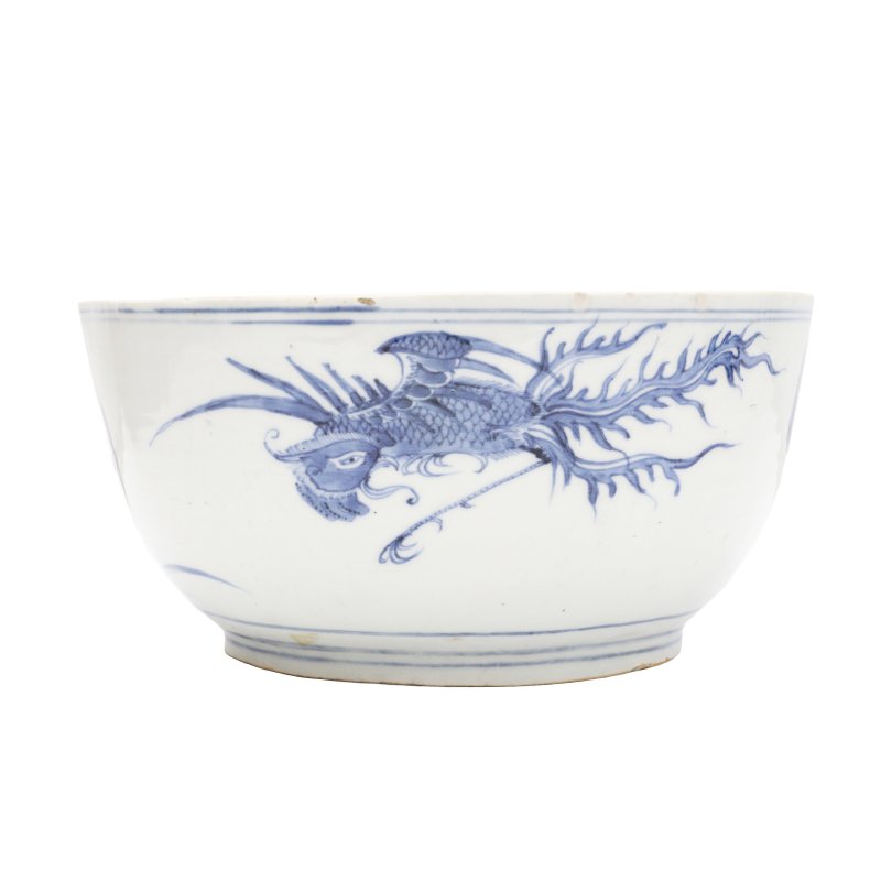 清十八/十九世紀 青花鳳凰穿花紋盌 | A Chinese blue and white 'phoenix' bowl, Qing dynasty, 18th/19th century - 图2