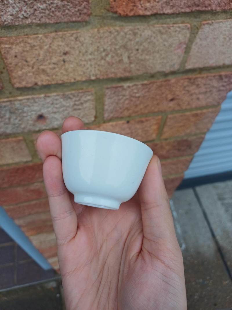十九/二十世紀 白釉盃 《大清雍正年製》款 | A Chinese white-glazed cup, 19th/20th century - 图4