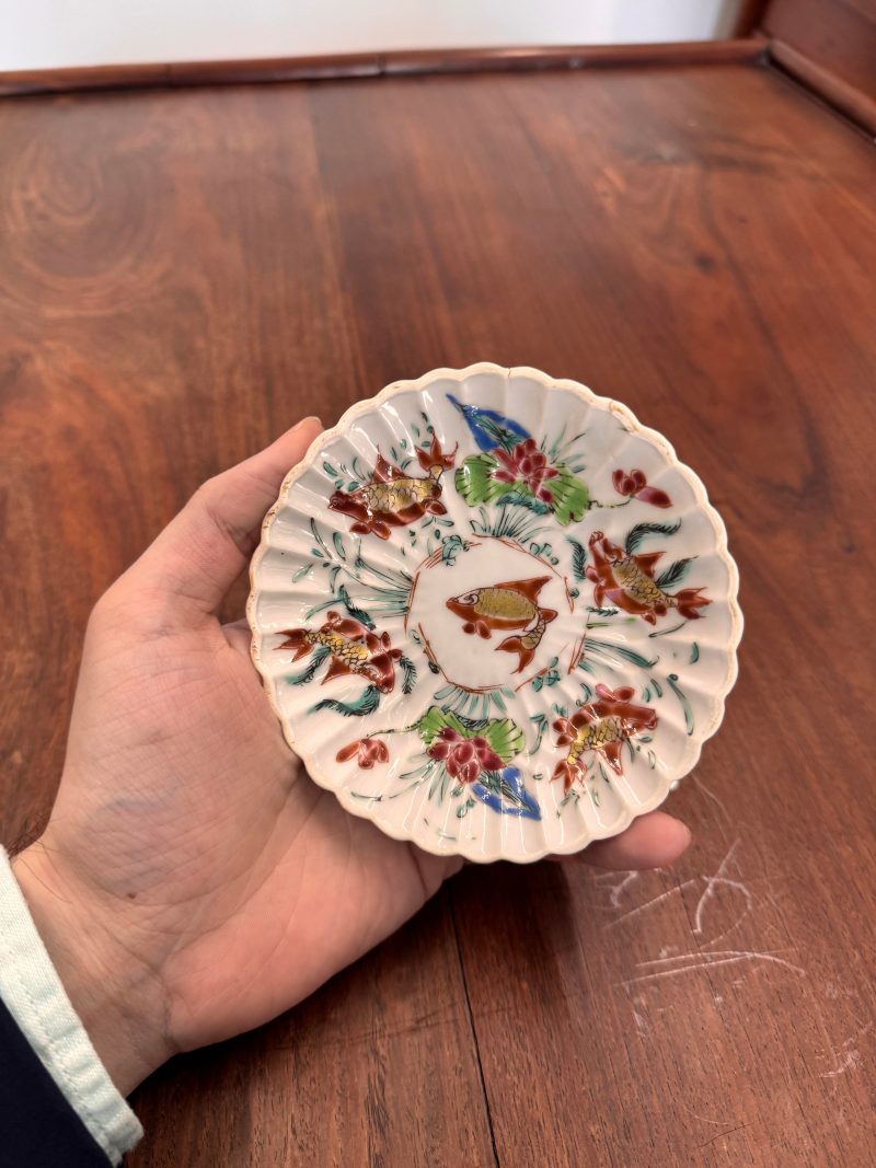 清雍正 粉彩荷塘金魚紋盃及小盤 | Santos Collection | A Chinese export famille-rose 'carp and lotus' cup and saucer, Qing dynasty, Yongzheng period - 图20