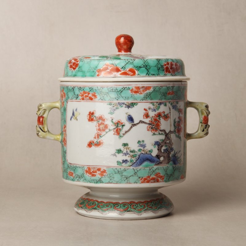 清康熙 五彩花卉圖蓋罐 | A Chinese famille-verte double-handled 'floral' pot and cover, Qing dynasty, Kangxi period - 图3