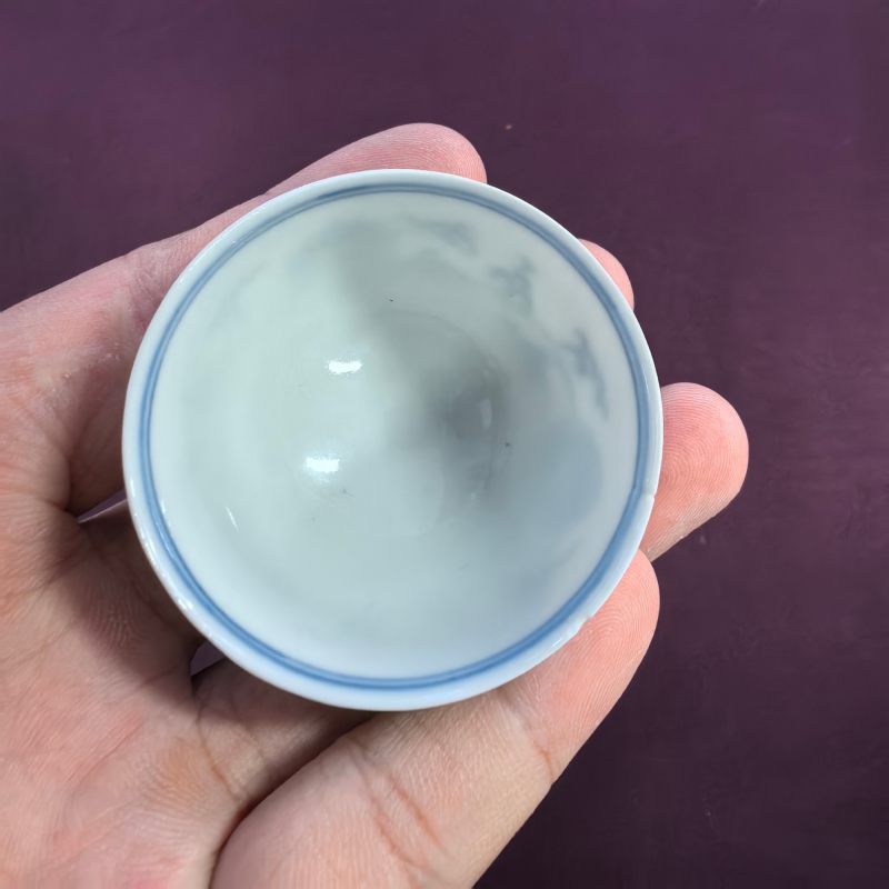 清宣统 青花缠枝莲纹酒圆 - 图7
