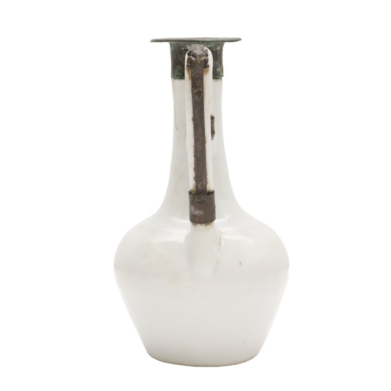 或為明 白釉執壺 | A Chinese monochrome white-glazed ewer, possibly Ming dynasty - 图2