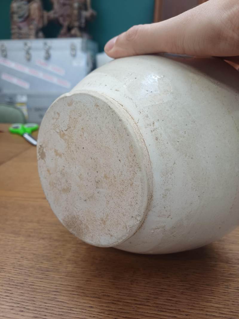 唐 白釉雙繋罐 | A Chinese white-glazed jar, Tang dynasty - 图9