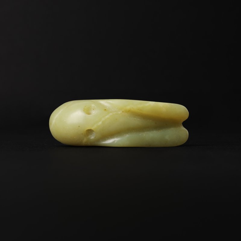 二十世紀 仿古玉豬龍 | A Chinese archaistic jade 'pig dragon' carving, zhulong, 20th century - 图4