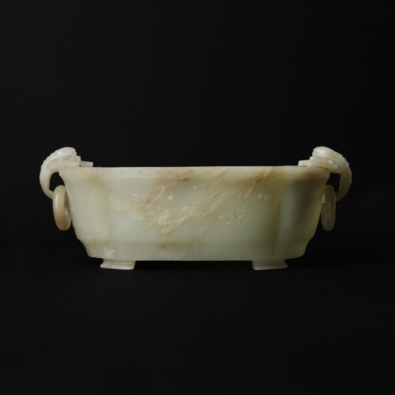 清十九世紀 青玉花卉紋活環洗 | A Chinese celadon jade 'floral' marriage bowl, Qing dynasty, 19th century - 图3