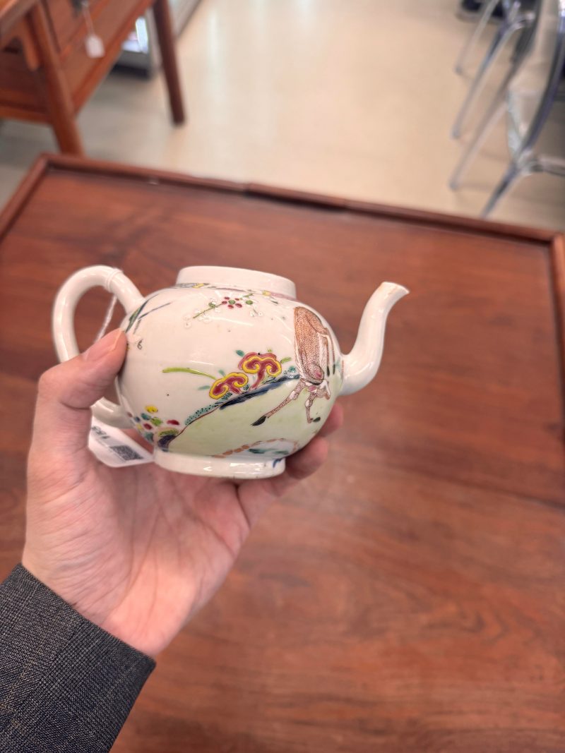 清雍正 粉彩瑞鹿圖蓋壺 | Santos Collection | A Chinese export famille-rose 'deer' teapot, Qing dynasty, Yongzheng period - 图11