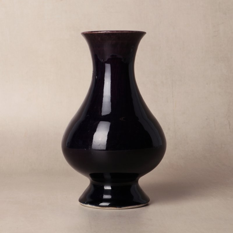 十七世紀 紫釉瓶 | Santos Collection | A Chinese monochrome aubergine-glazed vase, 17th century - 图2