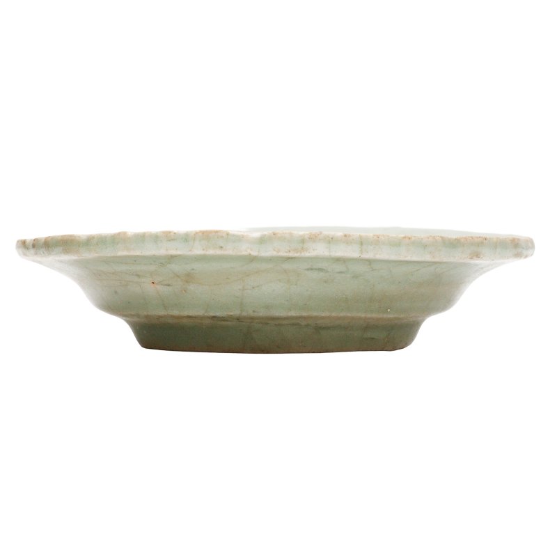 清十八至十九世紀 仿官釉青釉盤 | A Chinese Guan-type celadon-glazed dish, Qing dynasty, 18th-19th century - 图3