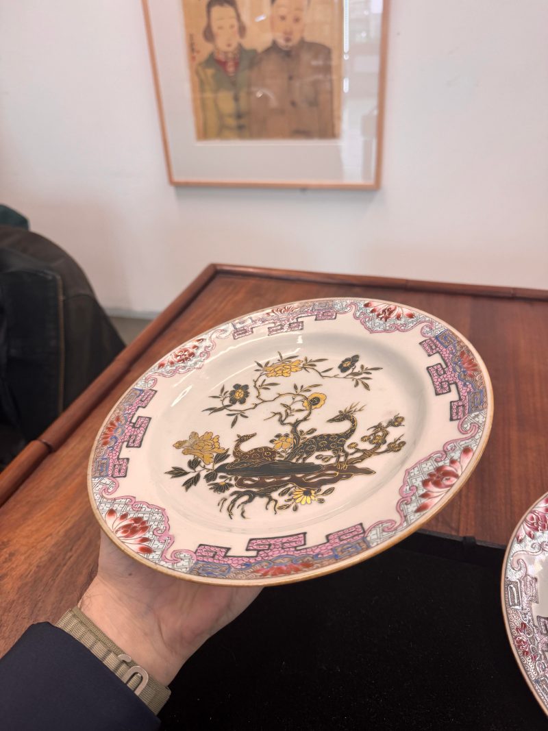 清十八世紀 粉彩描金花卉紋盤一對 | A pair of Chinese export gilt-decorated famille-rose dishes, Qing dynasty, 18th century - 图18