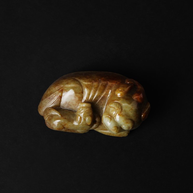 二十世紀 玉雕瑞獸像 | A Chinese jade 'mythical beast' carving, 20th century - 图3