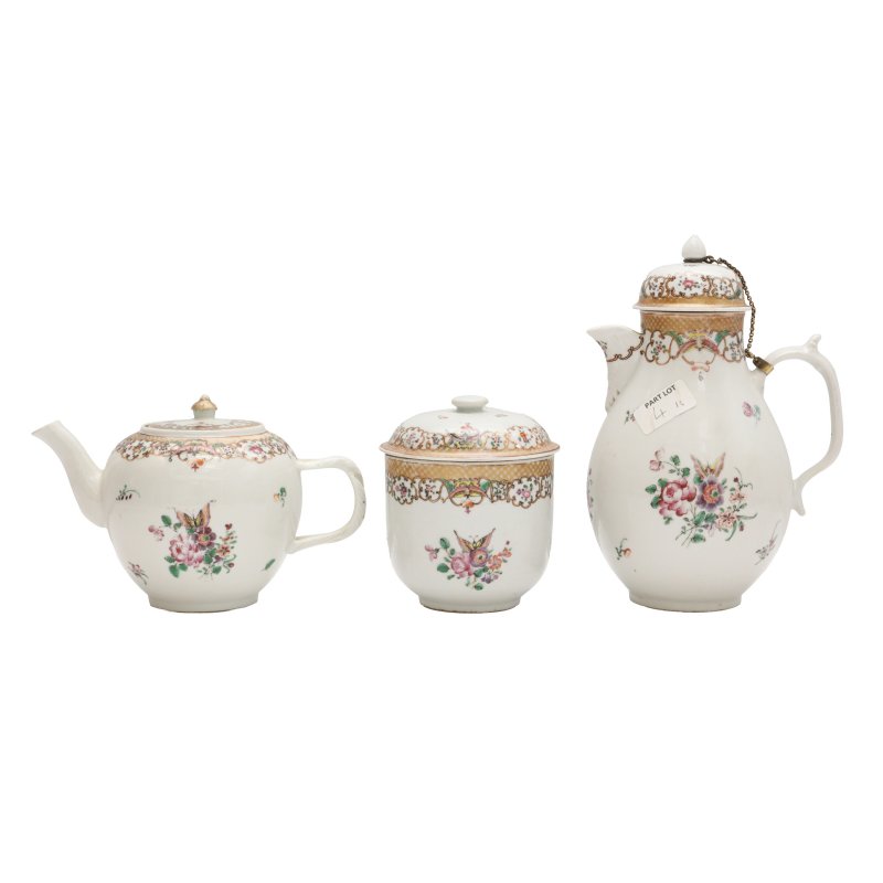 清乾隆 粉彩花卉紋瓷器一組三件 | Three Chinese export famille-rose ceramics, Qing dynasty, Qianlong period