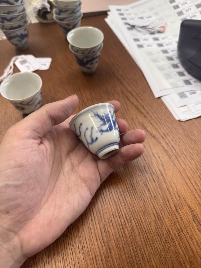 十七世紀 哈徹號沈船出水 青花龍紋酒盃一組四件 | A set of four Chinese blue and white wine cups from the Hatcher Cargo, 17th century - 图3