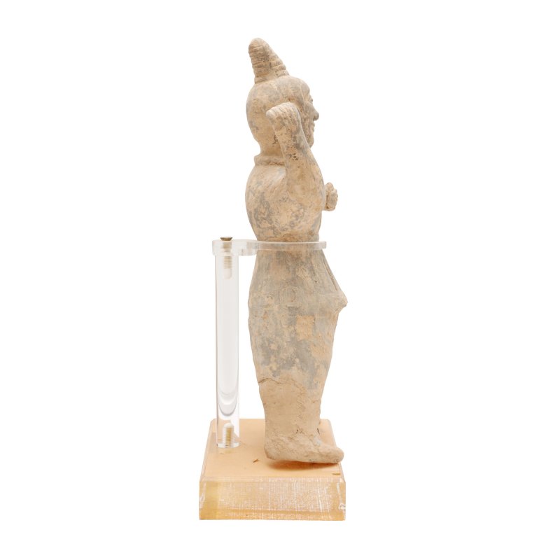 金 陶塑武士立俑 | A Chinese terracotta figure of a warrior, Jin dynasty - 图4