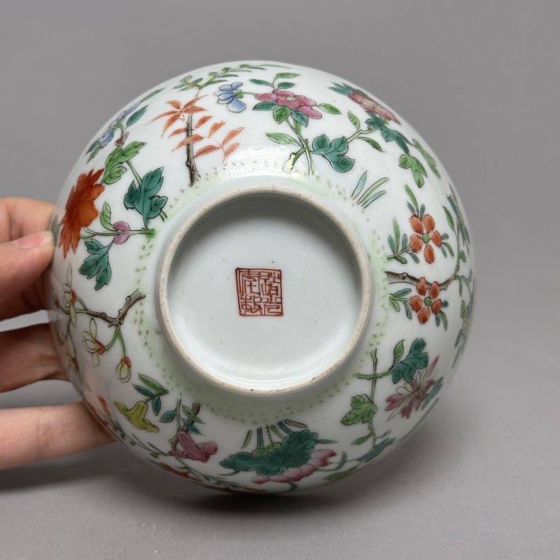 清道光 粉彩折枝花卉纹碗 - 图4