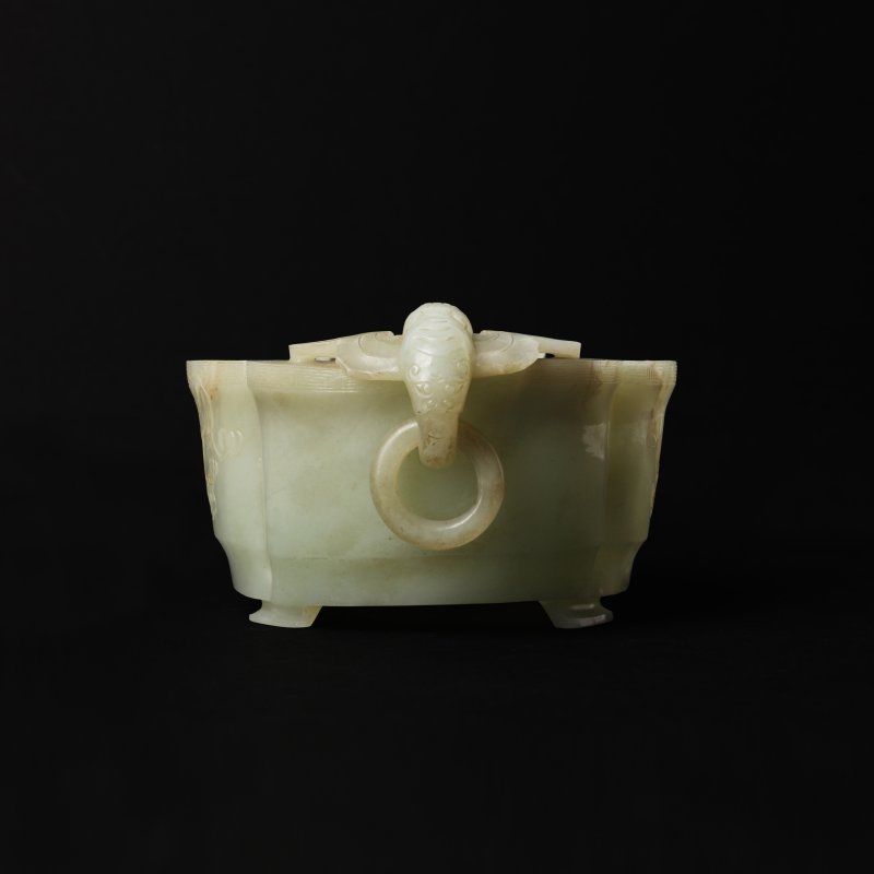 清十九世紀 青玉花卉紋活環洗 | A Chinese celadon jade 'floral' marriage bowl, Qing dynasty, 19th century - 图4