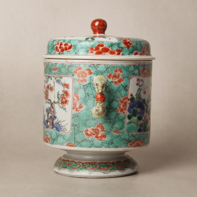 清康熙 五彩花卉圖蓋罐 | A Chinese famille-verte double-handled 'floral' pot and cover, Qing dynasty, Kangxi period - 图6