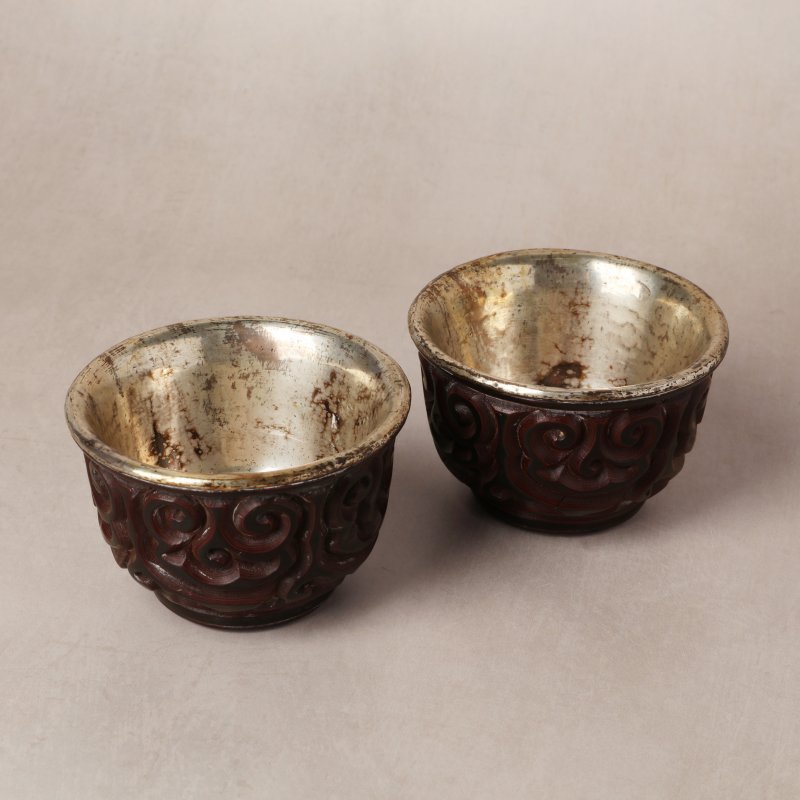元/明 剔犀花卉紋盃一對 | A rare pair of Chinese 'tixi' lacquer cups, Yuan/Ming dynasty - 图23