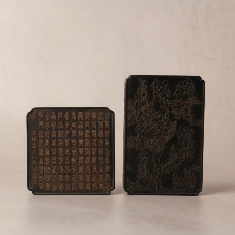 清十八/十九世紀 人物故事圖硯一組兩件 | Two fine Chinese 'figural' ink cakes, Qing dynasty, 18th/19th century - 图2