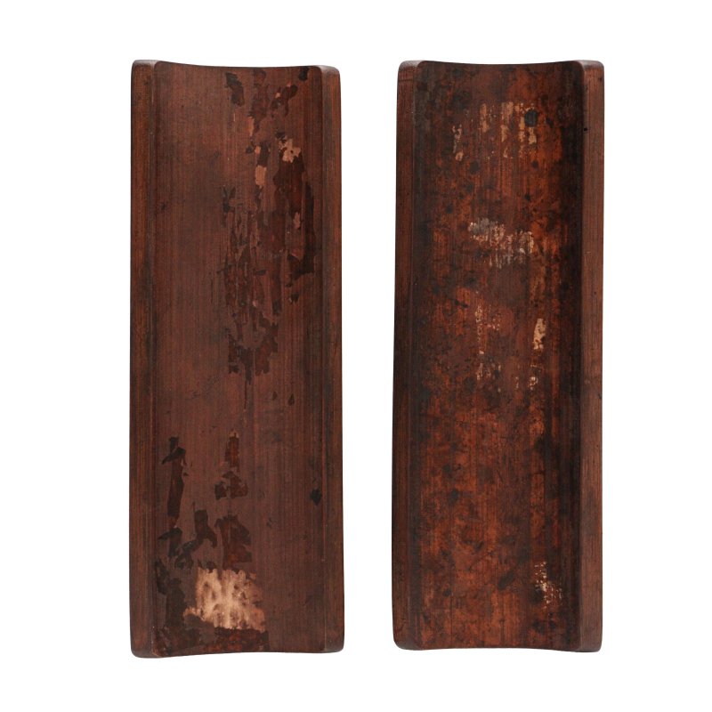 晚清 竹雕圖文臂擱一對 | Two Chinese carved bamboo wrist rests, late Qing dynasty - 图2